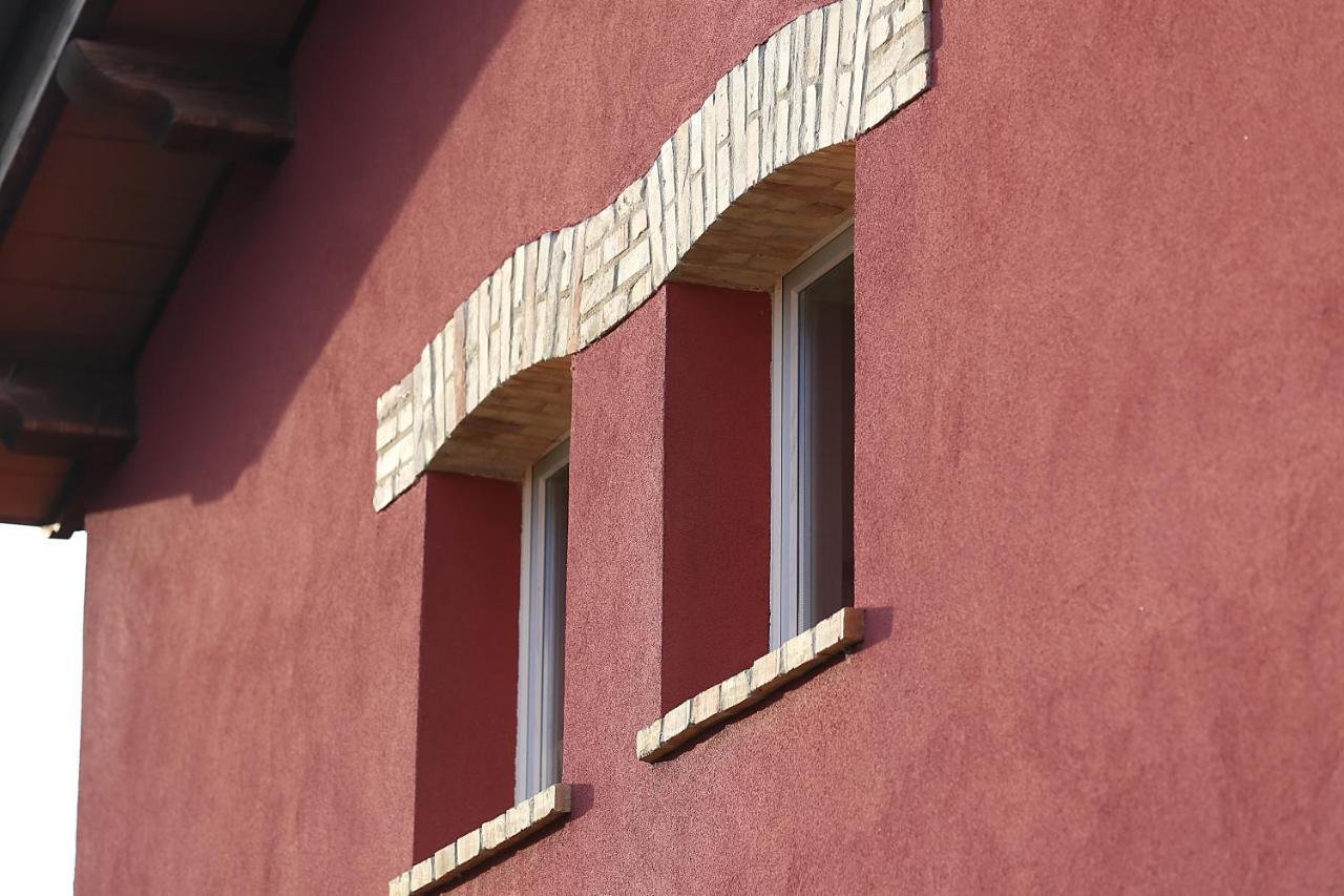 Agriturismo Il Sarale - Umbria チッタ・ディ・カステッロ エクステリア 写真